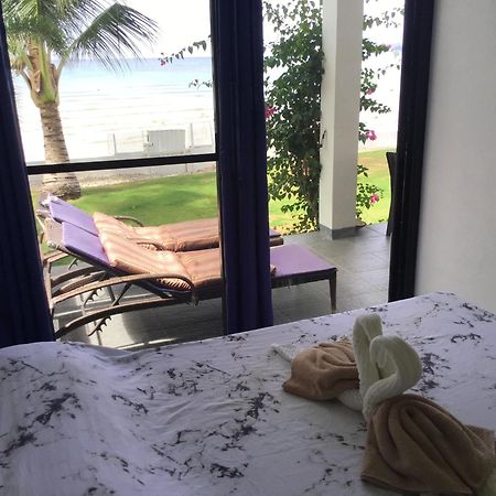 Bamboobeachvilla1 Ac New Oceanfront Pool Sunsetview Garden Kitchen Satellite Starlink Wi-Fi Dimiao Kültér fotó