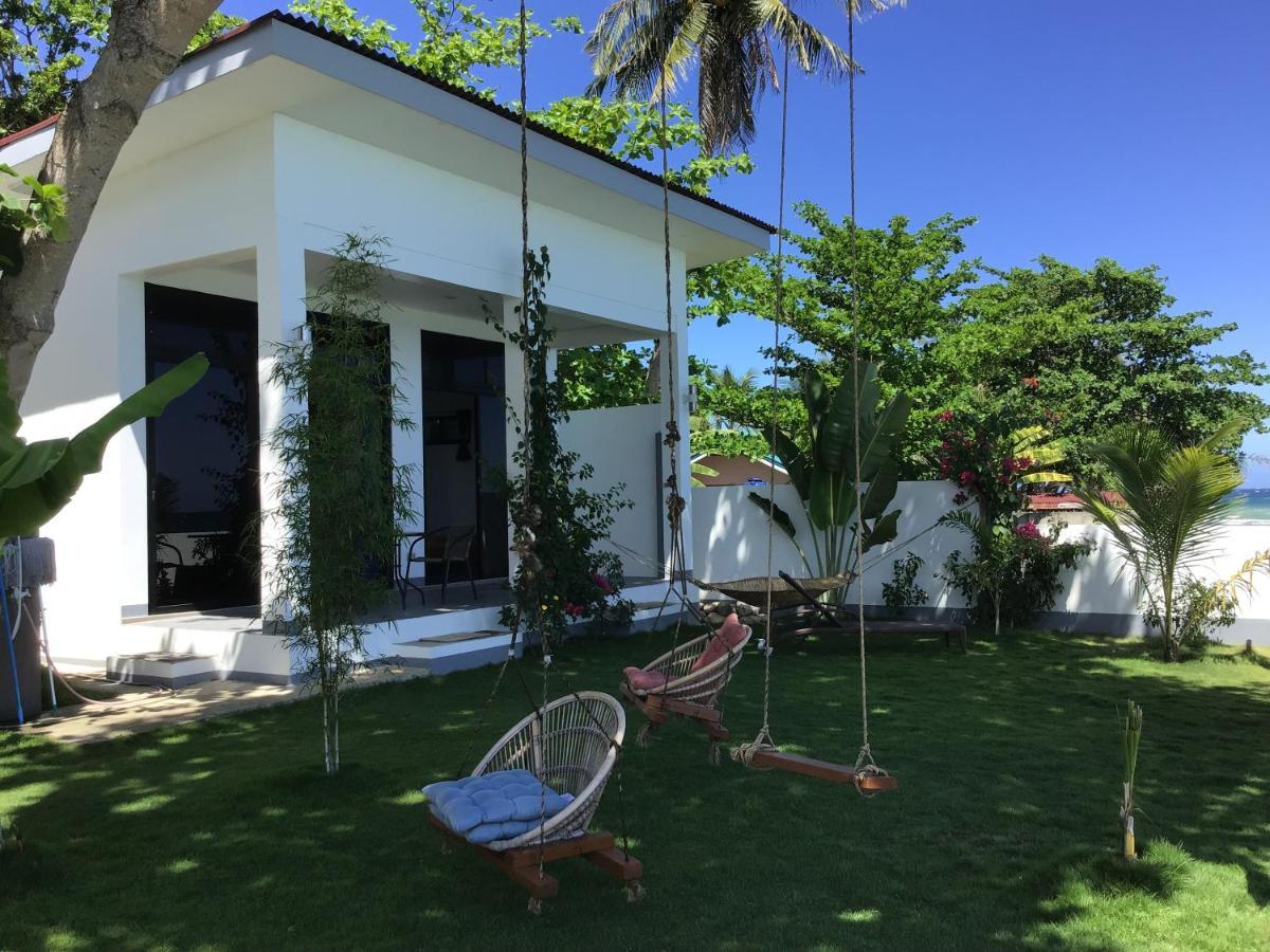 Bamboobeachvilla1 Ac New Oceanfront Pool Sunsetview Garden Kitchen Satellite Starlink Wi-Fi Dimiao Kültér fotó