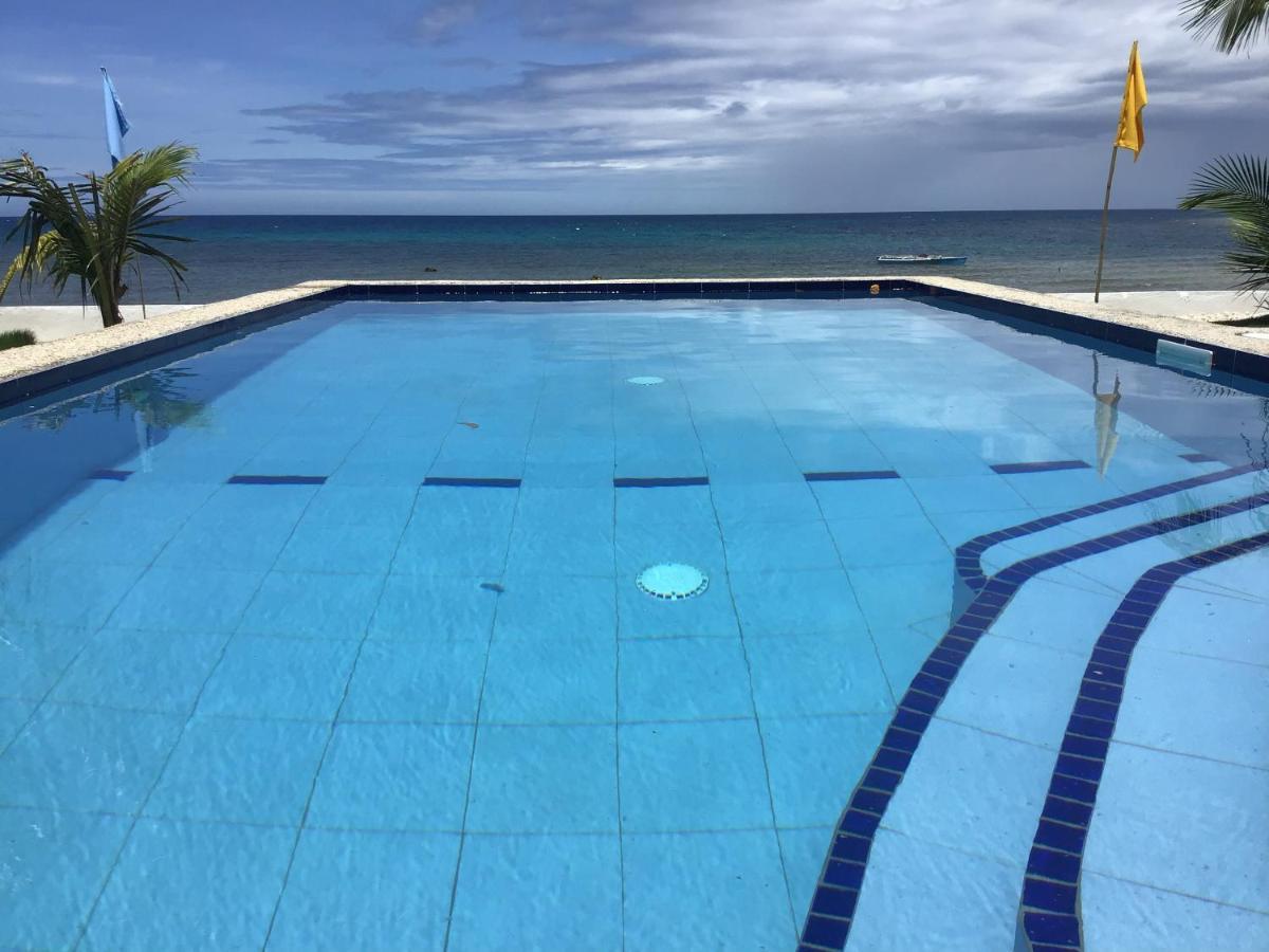 Bamboobeachvilla1 Ac New Oceanfront Pool Sunsetview Garden Kitchen Satellite Starlink Wi-Fi Dimiao Kültér fotó