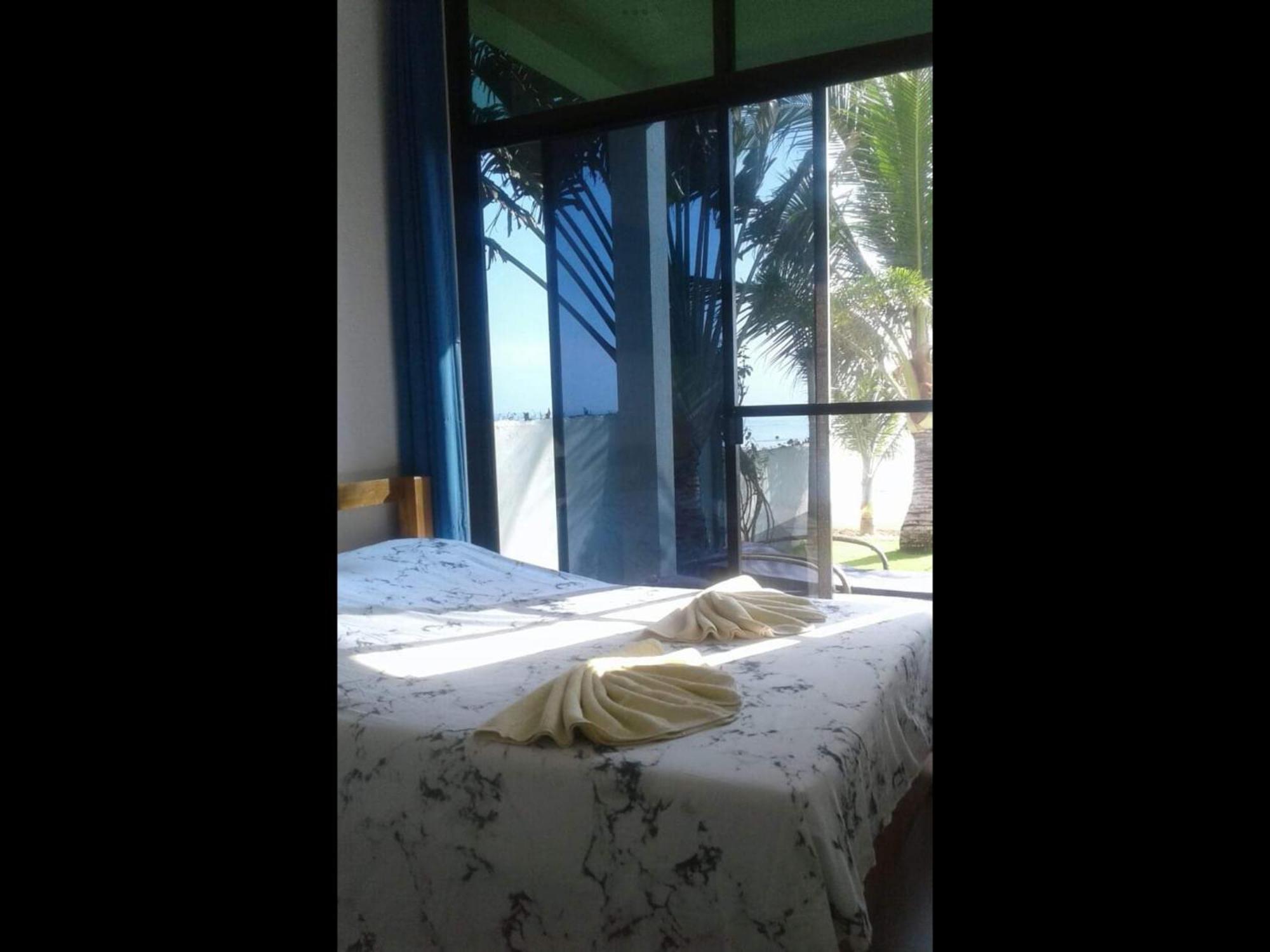 Bamboobeachvilla1 Ac New Oceanfront Pool Sunsetview Garden Kitchen Satellite Starlink Wi-Fi Dimiao Kültér fotó
